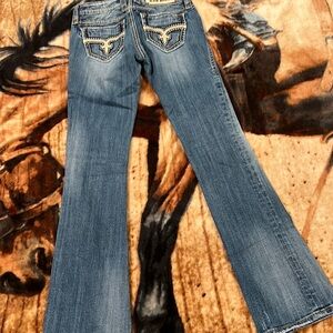 Women rock revival jeans